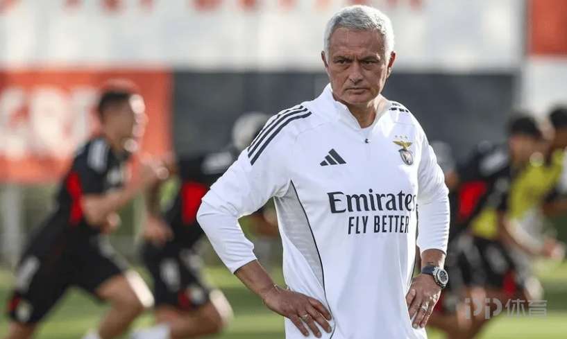 冯坤加入泰,国女排教练,阵容引热议,香港赛马,香港赛马场,赛马活动,赛马资讯